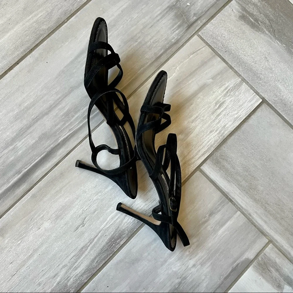 Manolo Blahnik Black Strappy Stiletto Sandals - Picture 5 of 16